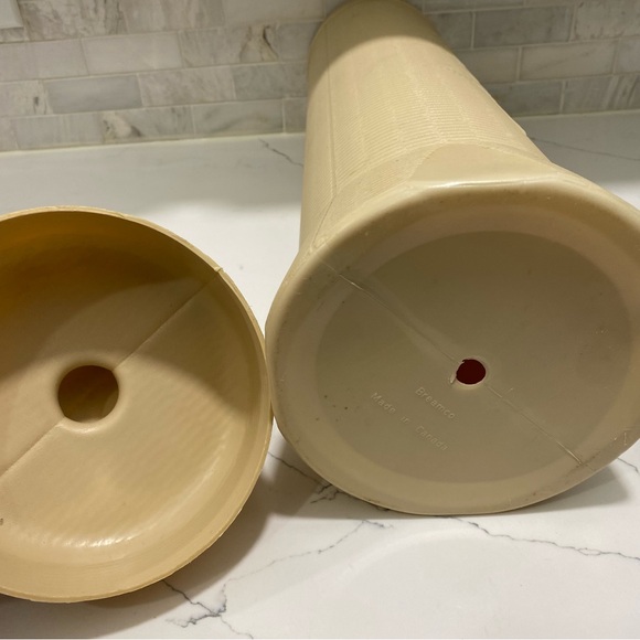 Vintage toilet paper holder canister with lid - Picture 3 of 9